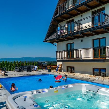 Aparthotel Rabian-Ski Zewnetrzny Basen Oraz Jacuzzi Z Podgrzewana Woda Sala Zabaw I Dmuchaniec 비아우카 타트르잔스카 외부 사진
